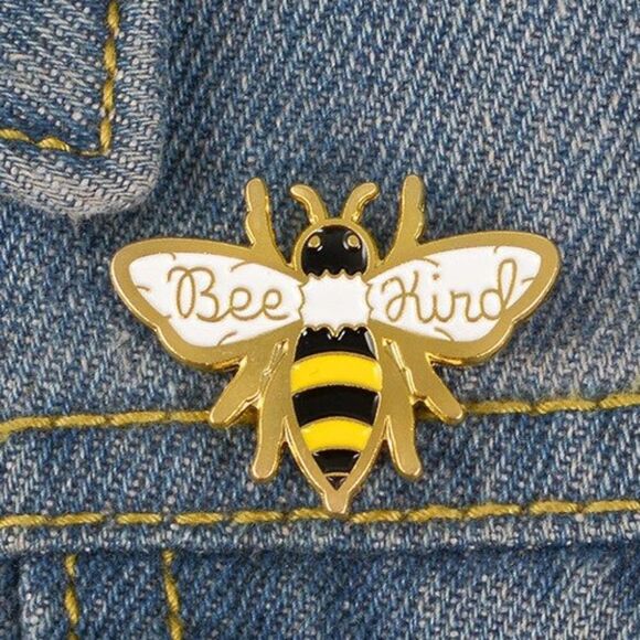 BEE KIND Collectible Enamel Pin Brooch NEW! 388x5 - Picture 2 of 5